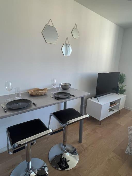 Studio Cosy Rue Alexander Taylor, Wifi, 2 Pers 波城 外观 照片